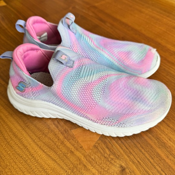 Skechers Other - Skechers Pink and Blue Knit Mesh Slip-On Sneakers. Size Kid’s 1